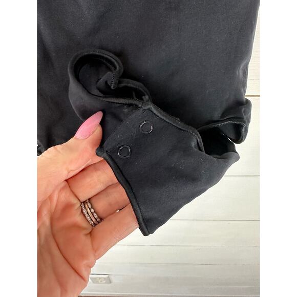 NWOT Skims Seamless Sculpt Scoop Neck Thong Bodysuit Onyx- XS - Picture 4 of 5